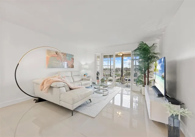 Photo 3 of Condo for sale at 2202 S Cypress Bnd Dr #606, Pompano Beach, FL 33069 | MLS# F10541541 | Listing updated on 2026-09-16