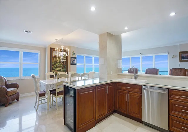 Photo 3 of Condo for sale at 3410 Galt Ocean Dr #802 N, Fort Lauderdale, FL 33308 | MLS# F10540729 | Listing updated on 2026-09-16