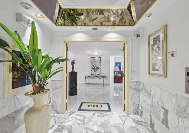Photo 4 of Condo for sale at 4001 N Ocean Blvd #Ph3, Boca Raton, FL 33431 | MLS# R11148555 | Listing updated on 2026-09-15