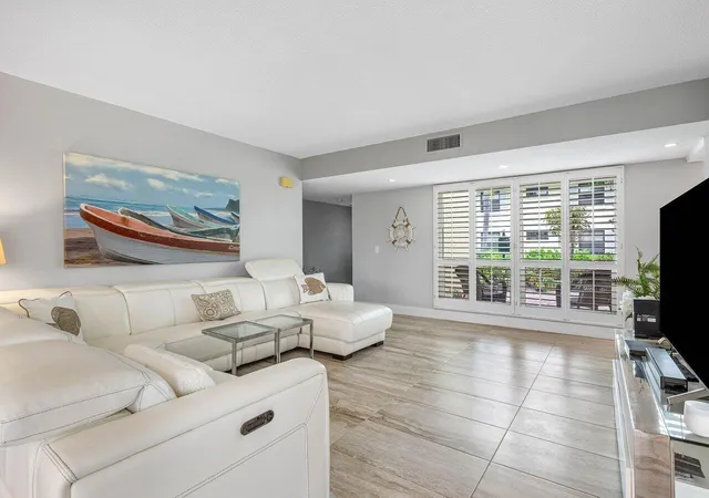 Photo 3 of Condo for sale at 3665 Quail Ridge Dr #Bobwhite B, Boynton Beach, FL 33436 | MLS# R11150118 | Listing updated on 2026-09-14