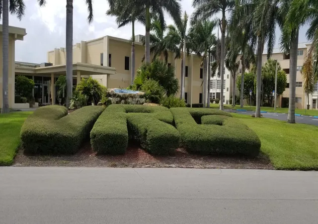 Photo 1 of Condo for sale at 300 Ne 26th Avenue #305, Boynton Beach, FL 33435 | MLS# R11151004 | Listing updated on 2026-09-15