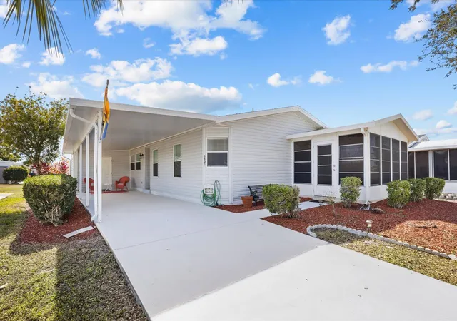 Photo 1 of Manufactured home for sale at 3805 Doral Ct, Port St Lucie, FL 34952 | MLS# R11151282 | Listing updated on 2026-09-14