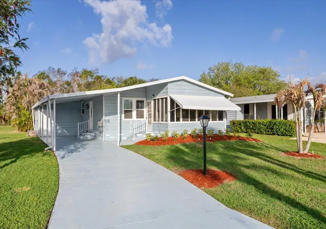 Photo 1 of Manufactured home for sale at 2969 Fiddlewood Cir, Port Saint Lucie, FL | MLS# R11152233 | Listing updated on 2026-09-14