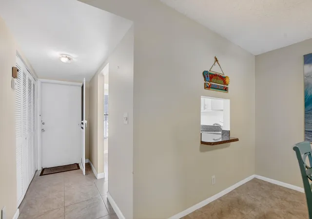 Photo 4 of Condo for sale at 265 SE 10th Street #11c, Deerfield Beach, FL 33441 | MLS# R11152513 | Listing updated on 2026-09-15