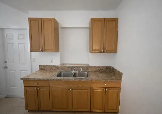 Photo 3 of Sale Pending at 1225 Nw 10th Place, Fort Lauderdale, FL 33311 | MLS# F10544449 | Listing updated on 2026-09-13