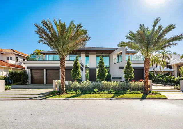 Photo 3 of Mansion for sale at 234 W Alexander Palm Rd, Boca Raton, FL 33432 | MLS# R11153087 | Listing updated on 2026-10-05