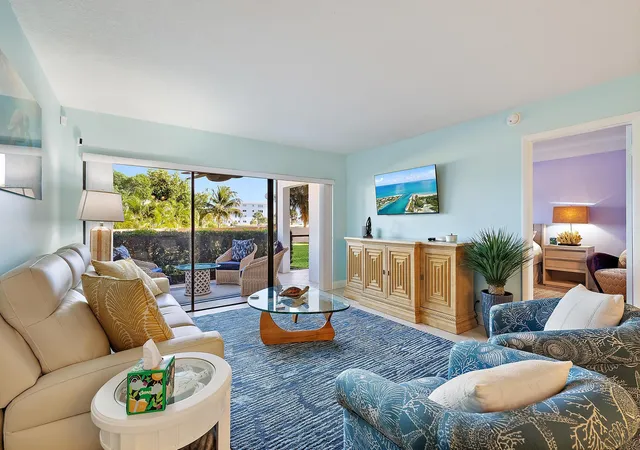 Photo 3 of Condo for sale at 1036 Us Hwy 1 #119, North Palm Beach, FL 33408 | MLS# R11153560 | Listing updated on 2026-09-14