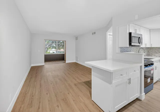 Photo 4 of Condo for sale at 2213 NE 1st Court #204, Boynton Beach, FL 33435 | MLS# R11153486 | Listing updated on 2026-09-15