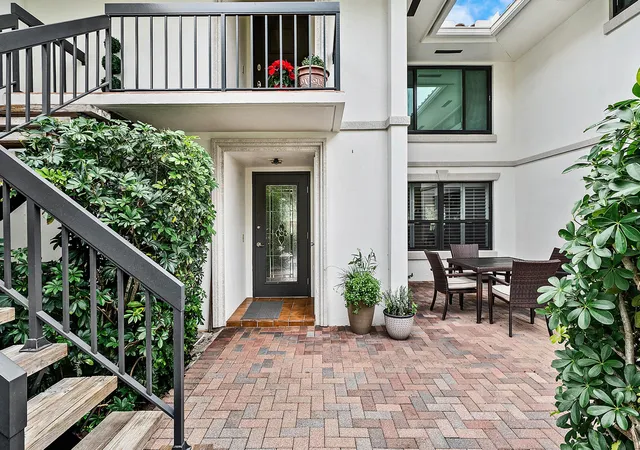 Photo 2 of Condo for sale at 10171 Quail Covey Rd #Hibiscus N, Boynton Beach, FL 33436 | MLS# R11154005 | Listing updated on 2026-09-14