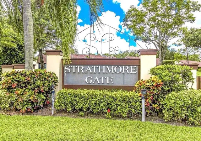 Photo 1 of Single family home for sale at 64 Macadamia Ct, Royal Palm Beach, FL 33411 | MLS# F10545478 | Listing updated on 2026-09-23