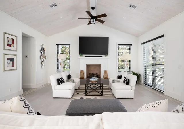 Photo 3 of Single family home for sale at 506 Conn Way, Vero Beach, FL 32963 | MLS# R11154642 | Listing updated on 2026-10-01