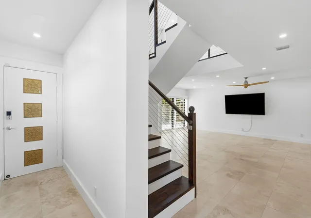 Photo 4 of Single family home for sale at 1484 Via Del Sol, Jupiter, FL 33477 | MLS# R11156007 | Listing updated on 2026-09-16