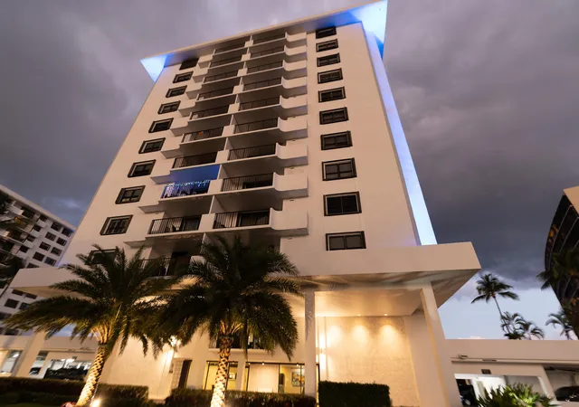 Photo 3 of Condo for sale at 1200 Marine Way #907, North Palm Beach, FL 33408 | MLS# R11156901 | Listing updated on 2026-09-14