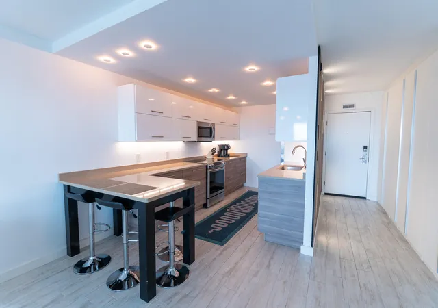Photo 4 of Condo for sale at 1200 Marine Way #907, North Palm Beach, FL 33408 | MLS# R11156901 | Listing updated on 2026-09-14