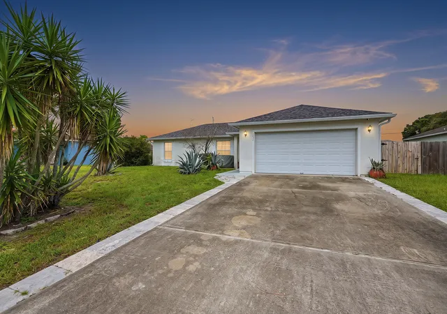 Photo 1 of Single family home for sale at 7856 101st Avenue, Vero Beach, FL 32967 | MLS# R11154138 | Listing updated on 2026-10-07