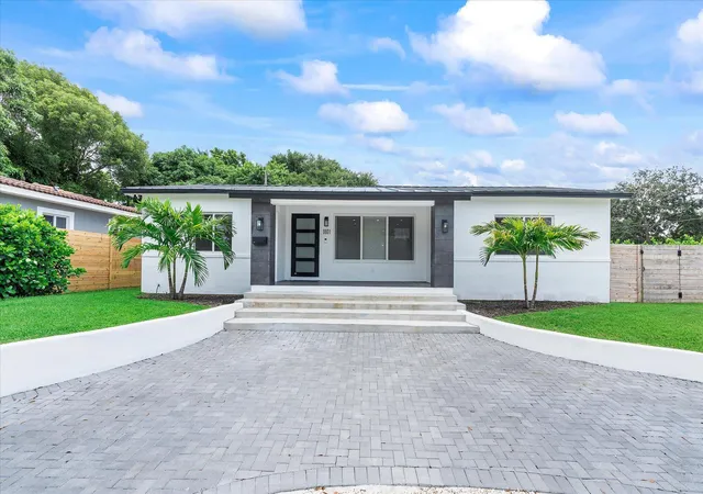 Photo 1 of Single family home for sale at 8801 N Miami Ave, El Portal, FL 33150 | MLS# F10548628 | Listing updated on 2026-09-24