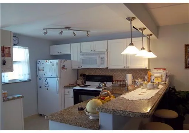 Photo 3 of Condo for sale at 3500 Sw Natura Blvd #203, Deerfield Beach, FL 33441 | MLS# R11158094 | Listing updated on 2026-10-06
