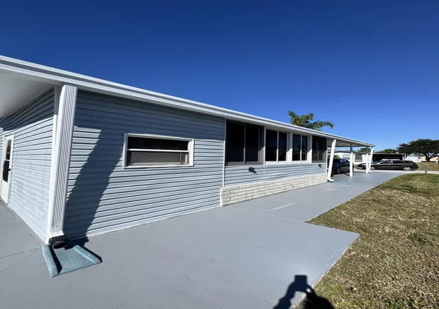 Photo 3 of Manufactured home for sale at 13953 Adelfa Ave, Fort Pierce, FL 34951 | MLS# R11158436 | Listing updated on 2026-09-13