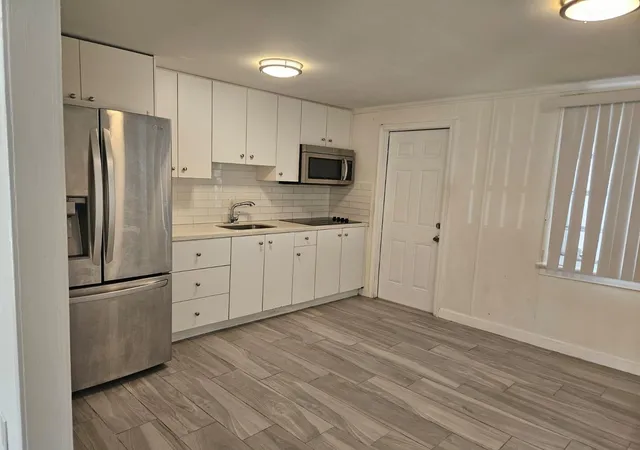 Photo 3 of Sale Pending at 3500 NW 12th Street, Miami, FL 33125 | MLS# F10549847 | Listing updated on 2026-09-15