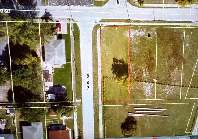 Photo 4 of Single family home for sale at 84 SW 1 Court, Deerfield Beach, FL 33441 | MLS# R11160640 | Listing updated on 2026-09-15