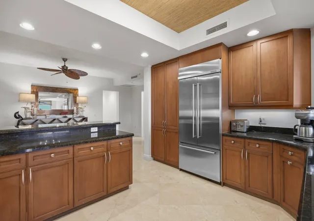 Listing Photo 4 - Condo for sale in building located at 500 S Us Hwy 1, Jupiter, FL 33477 - Unit #202