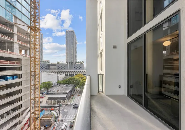 Photo 3 of Condo for sale at 11 Ne 6th Street #907, Miami, FL 33132 | MLS# F10550968 | Listing updated on 2026-09-14