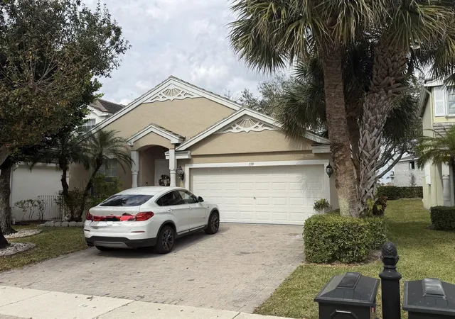 Photo 2 of Single family home for sale at 159 Berenger Walk, Royal Palm Beach, FL 33414 | MLS# R11162397 | Listing updated on 2026-10-02