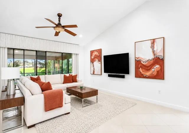 Photo 2 of Condo for sale at 16131 Laurel Dr #33, Weston, FL 33326 | MLS# F10550325 | Listing updated on 2026-09-23