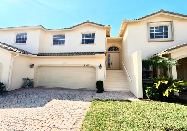 Photo 1 of Townhouse for sale at 8125 Carnoustie Pl, Port Saint Lucie, FL 34986 | MLS# R11164731 | Listing updated on 2026-09-13