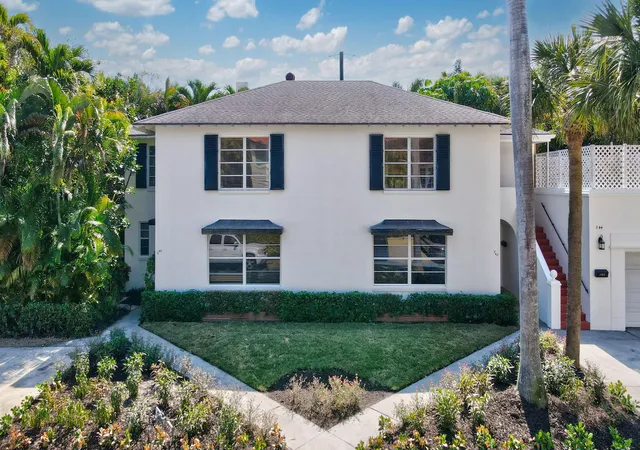 Photo 3 of Single family home for sale at 240 Oleander Ave, Palm Beach, FL 33480 | MLS# R11164744 | Listing updated on 2026-10-01