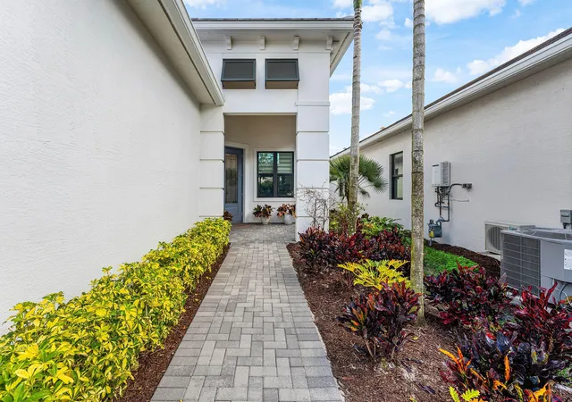 Photo 3 of Single family home for sale at 16047 Key Biscayne Ln, Loxahatchee, FL 33470 | MLS# R11165029 | Listing updated on 2026-09-12