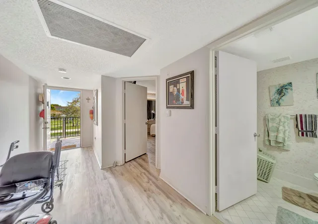Photo 3 of Condo for sale at 1400 Sw 137th Avenue #311F, Pembroke Pines, FL 33027 | MLS# F10551795 | Listing updated on 2026-10-02