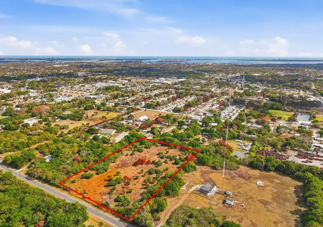 Photo 1 of Land for sale at 1038 37th South St, Fort Pierce, FL 34947 | MLS# R11165411 | Listing updated on 2026-10-07
