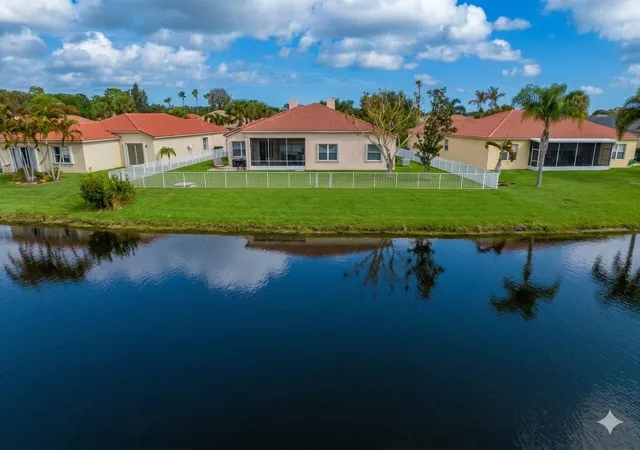 Photo 3 of Single family home for sale at 625 SW Long Key Ct, Port Saint Lucie, FL 34986 | MLS# R11165785 | Listing updated on 2026-09-13