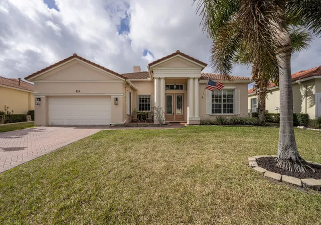 Photo 4 of Single family home for sale at 625 SW Long Key Ct, Port Saint Lucie, FL 34986 | MLS# R11165785 | Listing updated on 2026-09-13
