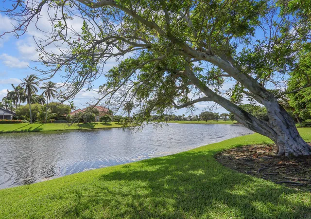 Photo 4 of Single family home for sale at 3146 N Miro Dr, Palm Beach Gardens, FL 33410 | MLS# R11166446 | Listing updated on 2026-09-16