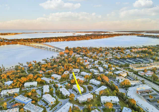 Photo 3 of Condo for sale at 2929 SE Ocean Blvd #112-2, Stuart, FL 34996 | MLS# R11166957 | Listing updated on 2026-09-14