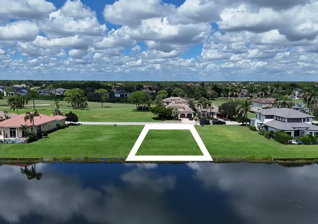Photo 3 of Single family home for sale at 140 Se Bella Strano, Port St Lucie, FL 34984 | MLS# R11167192 | Listing updated on 2026-09-16