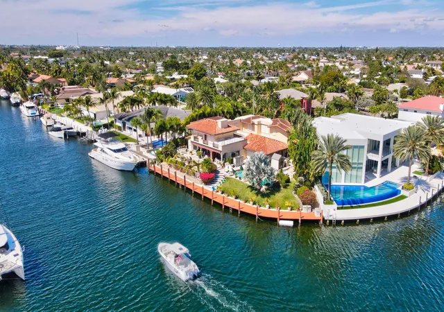 Photo 4 of Single family home for sale at 2850 NE 44th Street, Lighthouse Point, FL 33064 | MLS# R11167647 | Listing updated on 2026-09-15