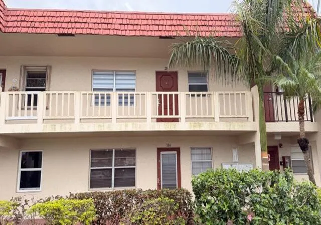 Photo 1 of Condo for sale at 5 Abbey Ln #104, Delray Beach, FL 33446 | MLS# R11167922 | Listing updated on 2026-09-15