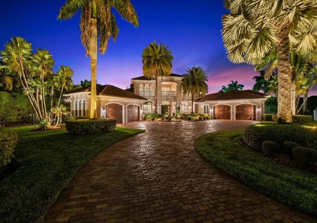 Single family home for sale at 12741 Kapok Ln, Davie, FL 33330 | MLS# F10555439