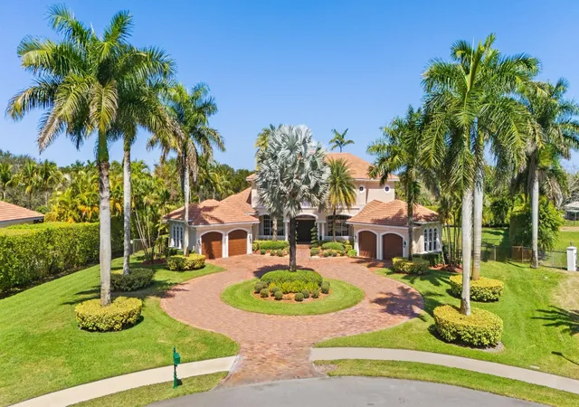 Photo 2 of Single family home for sale at 12741 Kapok Ln, Davie, FL 33330 | MLS# F10555439 | Listing updated on 2026-10-05