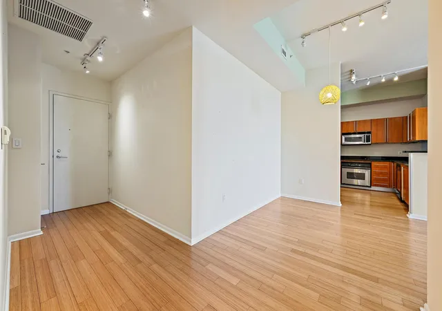 Photo 2 of Condo for sale at 1551 N Flagler Dr #Ph L7, West Palm Beach, FL 33401 | MLS# R11169411 | Listing updated on 2026-09-14