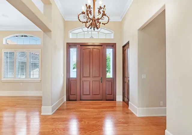 Photo 4 of Single family home for sale at 3572 SE Court Dr, Stuart, FL 34997 | MLS# R11169670 | Listing updated on 2026-09-15