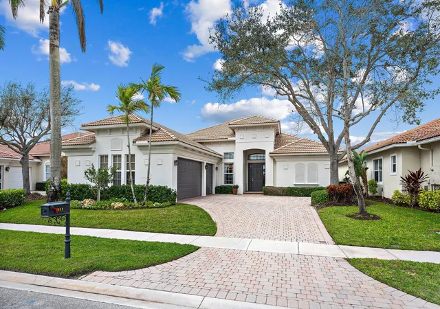 Photo 3 of Single family home for sale at 7011 Isla Vista Dr, West Palm Beach, FL 33412 | MLS# B26000359 | Listing updated on 2026-09-14