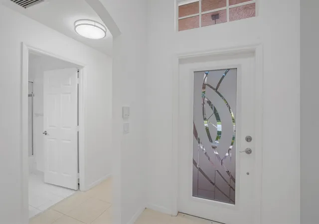 Photo 3 of Sale Pending at 5329 Toscana Trl, Boynton Beach, FL 33437 | MLS# B26000702 | Listing updated on 2026-09-24