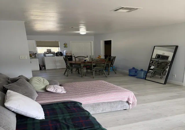 Photo 3 of Sale Pending at 420 Nw 7th Terrace, Pompano Beach, FL 33060 | MLS# B26000893 | Listing updated on 2026-09-15