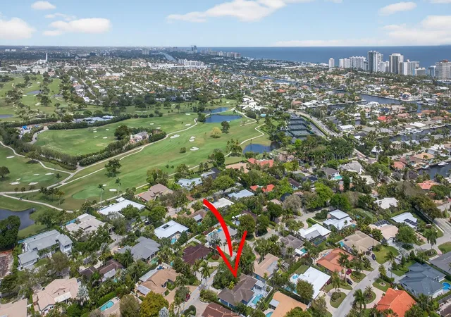 Photo 2 of Single family home for sale at 2732 Ne 35th Drive, Fort Lauderdale, FL 33308 | MLS# B26002075 | Listing updated on 2026-09-14