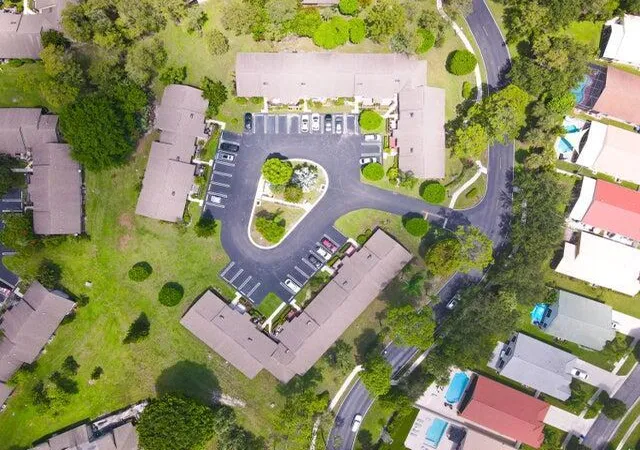 Photo 4 of House for sale at 499 Iron Frg Ct, Royal Palm Beach, FL 33411 | MLS# B26003999 | Listing updated on 2026-09-23