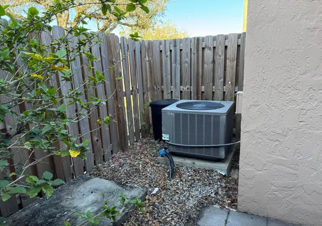 Photo 3 of Townhouse for sale at 31 Chestnut Cir, Hollywood, FL 33026 | MLS# B26004268 | Listing updated on 2026-09-15